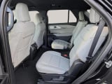 2027 Ford Explorer - Preview 13