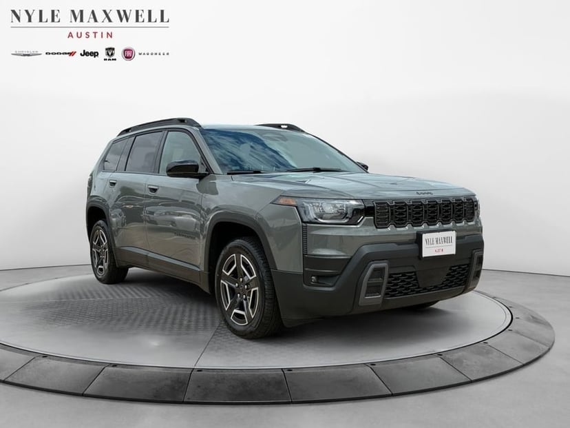 2026 Jeep Cherokee - Image 2