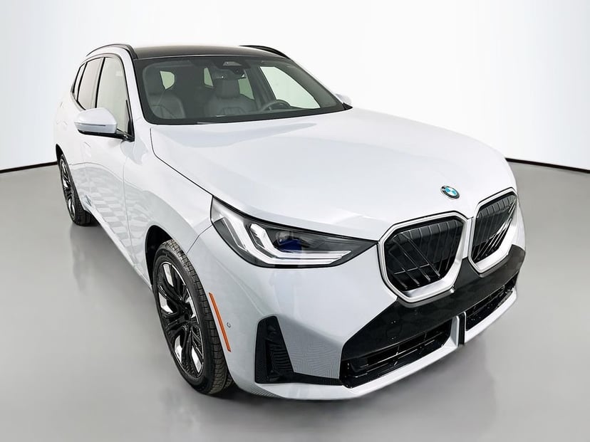 2026 BMW X3 - Image 2