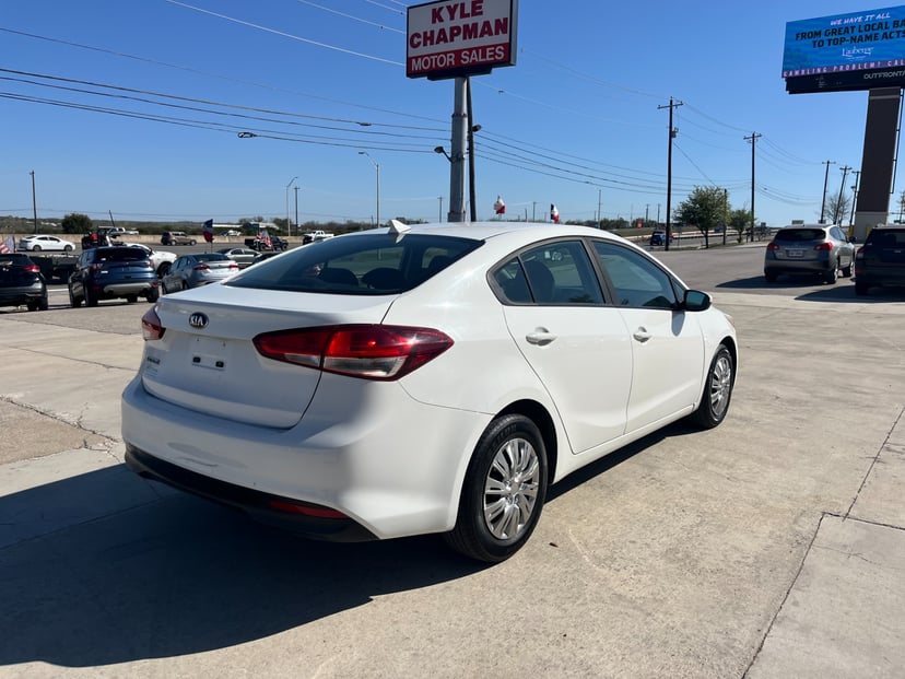 2018 Hyundai Forte - Image 3