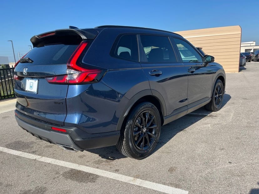 2026 Honda CR-V - Image 2