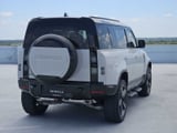 2026 Land Rover Defender - Preview 7