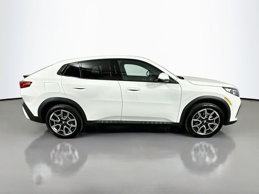 2026 BMW X2 - Image 2