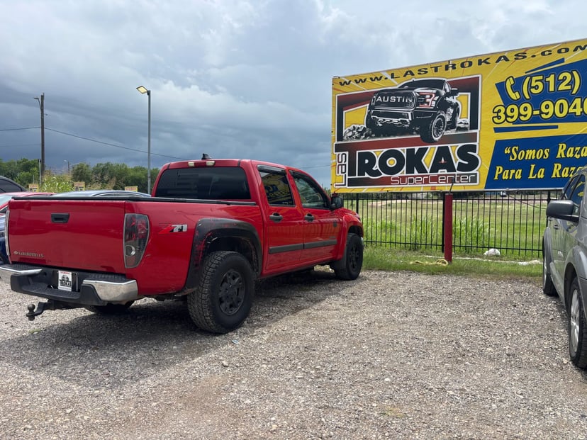 2005 Chevrolet Colorado Crew Cab - Image 2