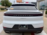 2024 Porsche Cayenne - Preview 3