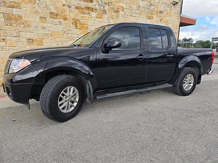 2018 Nissan Frontier - Image 1