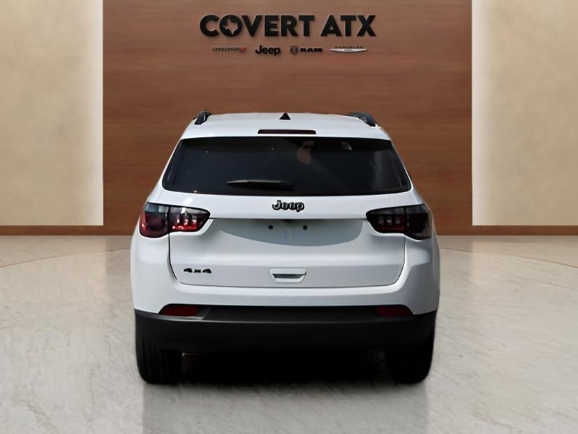 2026 Jeep Compass - Image 3