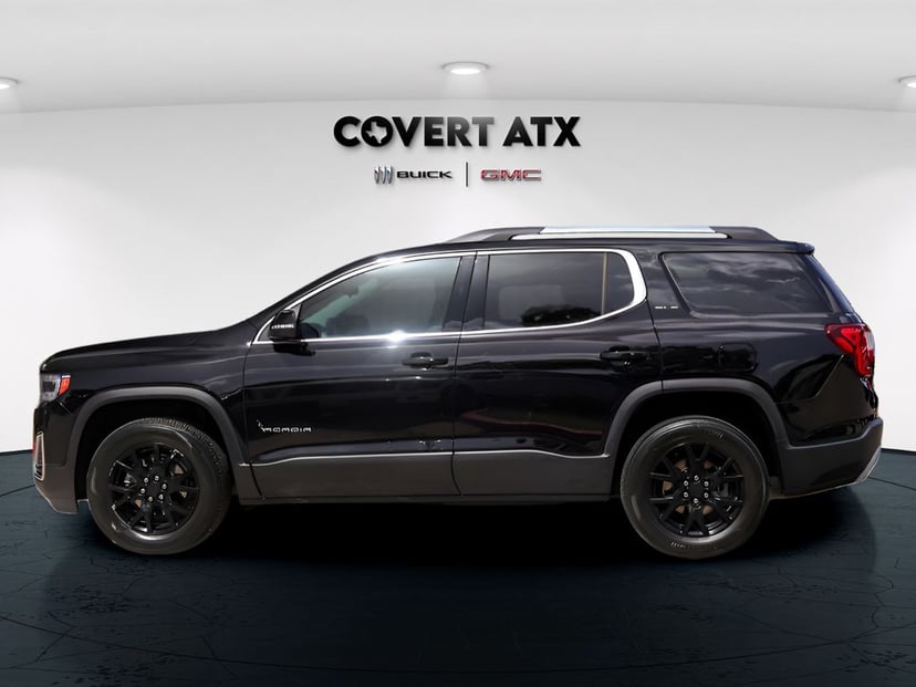 2022 GMC Acadia - Image 2