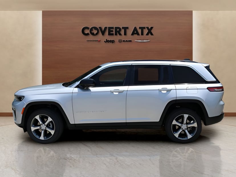 2026 Jeep Grand Cherokee - Image 3