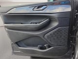 2023 Jeep Grand Cherokee L - Preview 15
