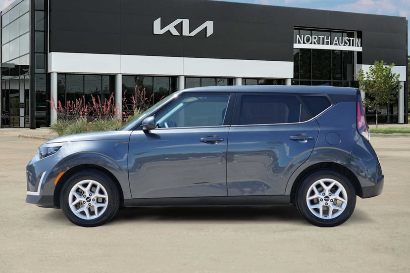 2024 Kia Soul - Image 2
