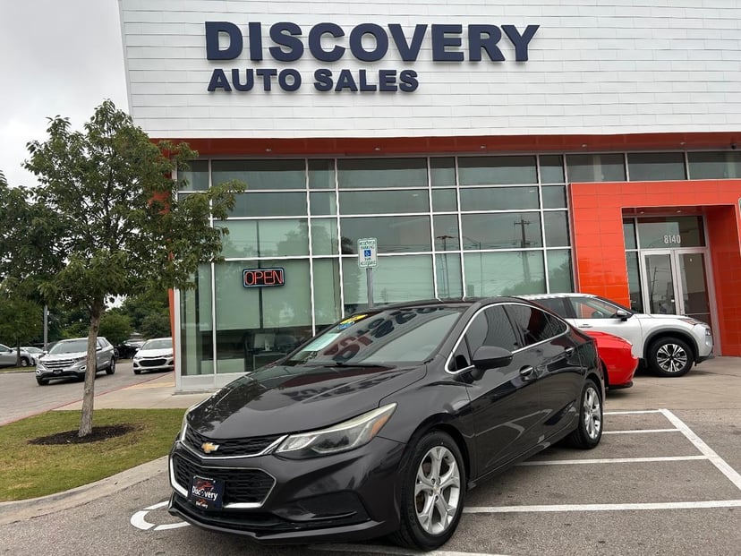 2016 Chevrolet Cruze - Image 1