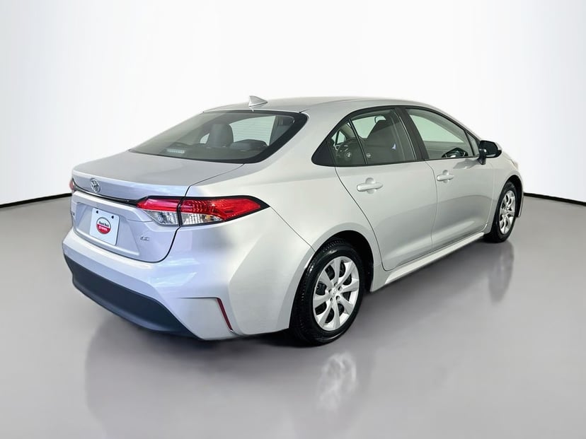 2024 Toyota Corolla - Image 3