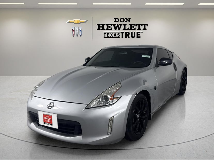 2014 Nissan 370Z - Image 1