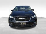 2023 Chrysler Pacifica - Preview 2