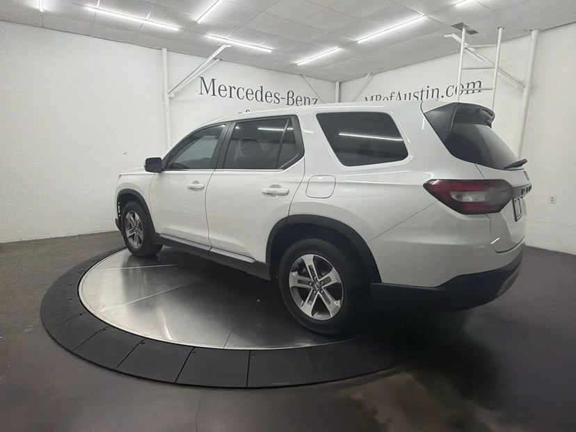 2024 Honda Pilot - Image 3