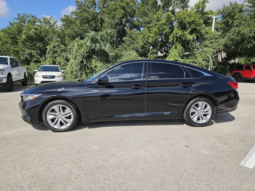2020 Honda Accord - Image 2