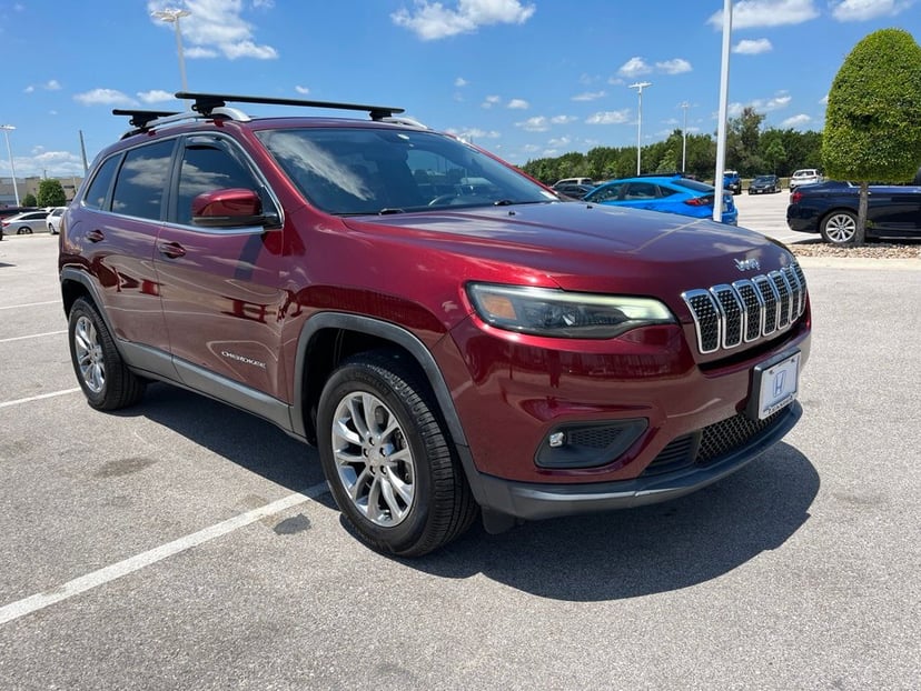 2019 Dodge Cherokee - Image 1