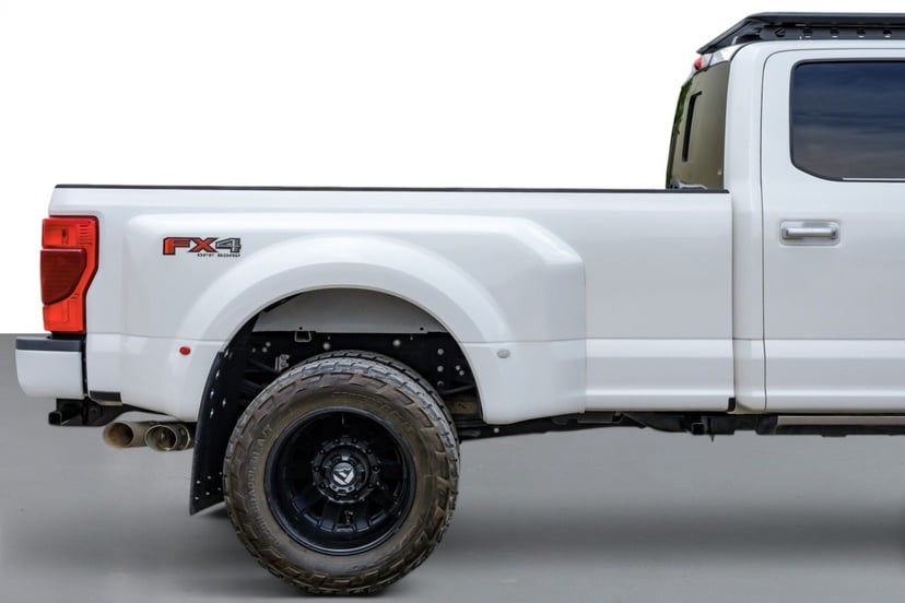 2022 Ford F-450 - Image 3