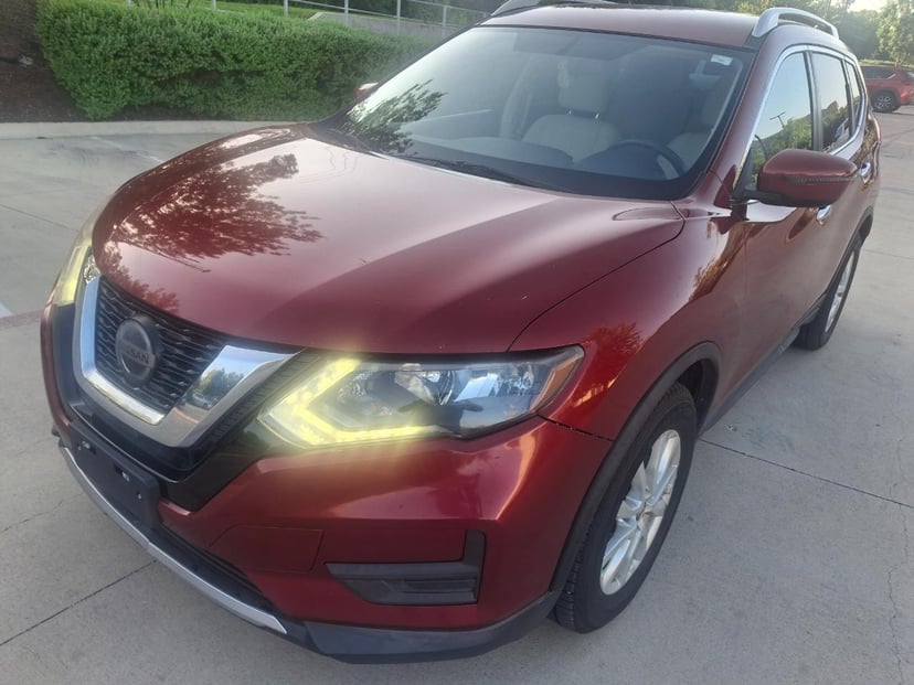 2018 Nissan Rogue - Image 1