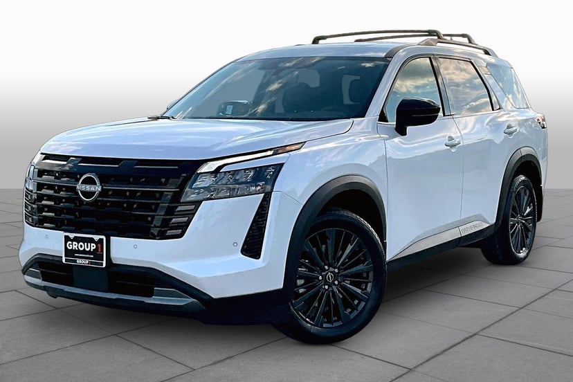 2026 Nissan Pathfinder - Image 1
