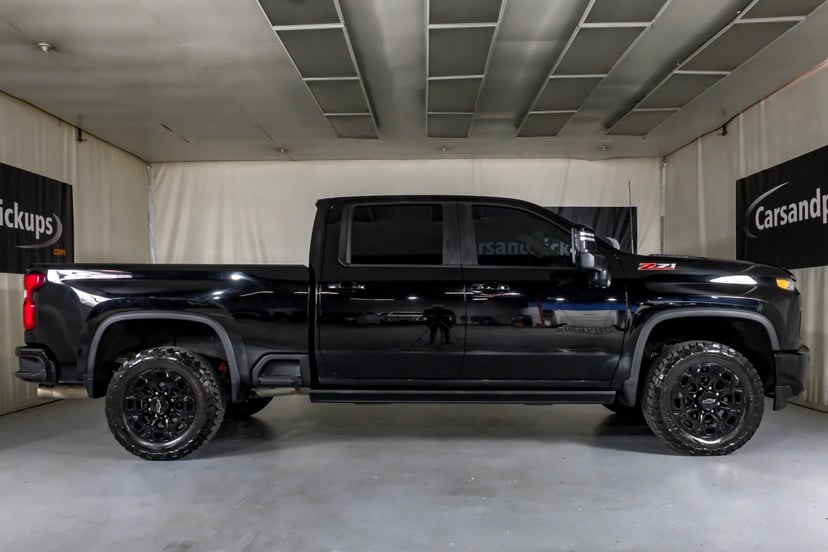 2022 Chevrolet Silverado 2500HD - Image 1