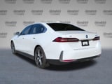 2026 BMW i5 - Preview 8