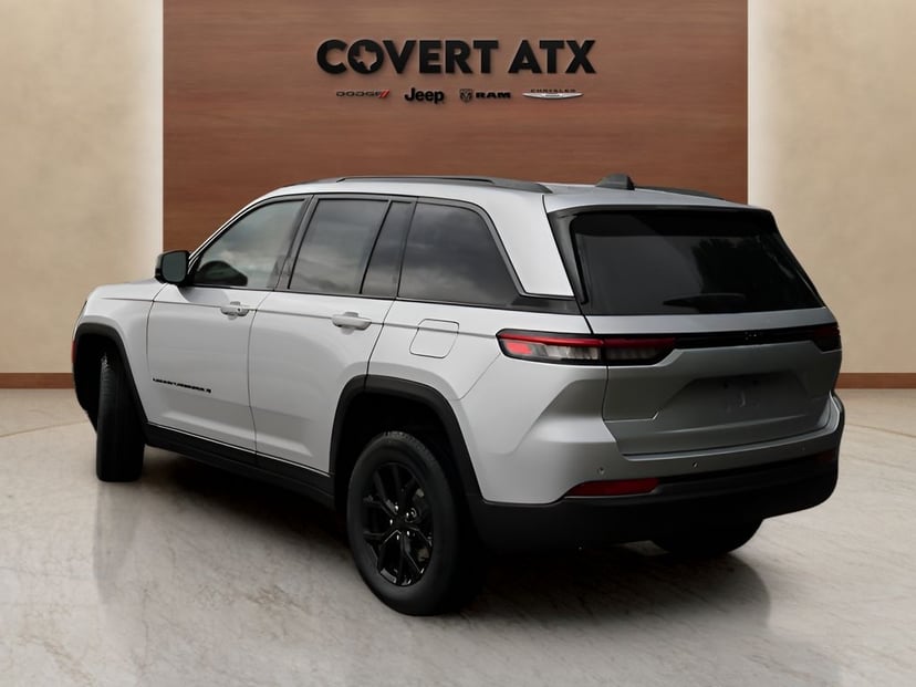2026 Jeep Grand Cherokee - Image 2