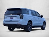2026 Chevrolet Suburban - Preview 5