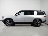 2024 Rivian R1S - Preview 9