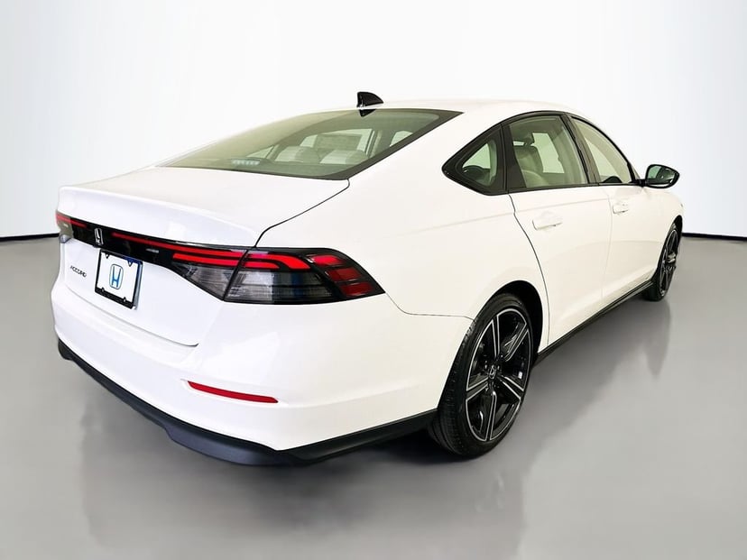 2026 Honda Accord - Image 3