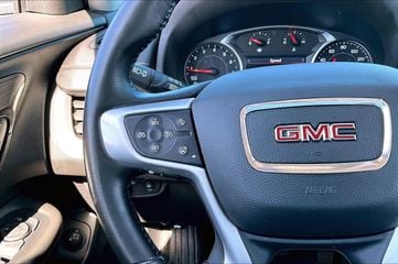 2020 GMC Terrain - Image 3