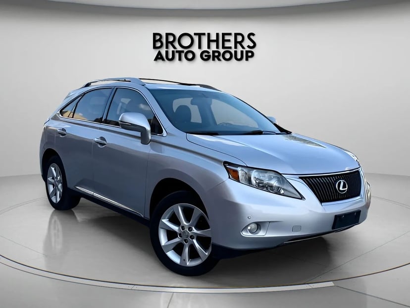 2010 Lexus RX - Image 2