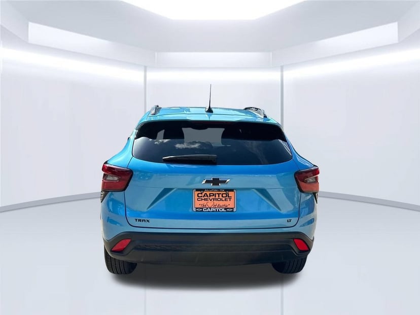2026 Chevrolet Trax - Image 3