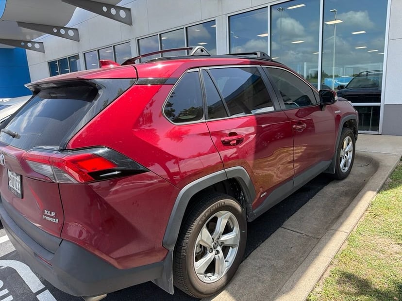 2021 Toyota RAV4 - Image 2