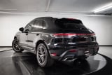 2025 Porsche Macan - Preview 3