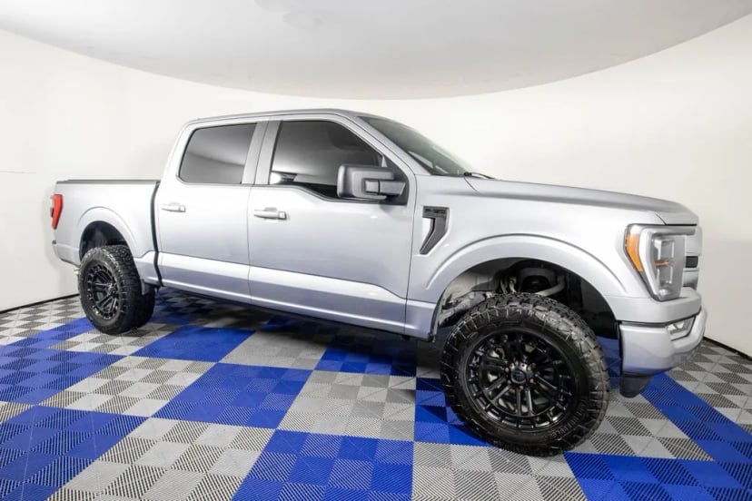 2023 Ford F-150 - Image 3