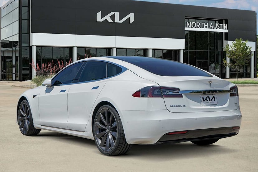 2017 Tesla Model S - Image 3
