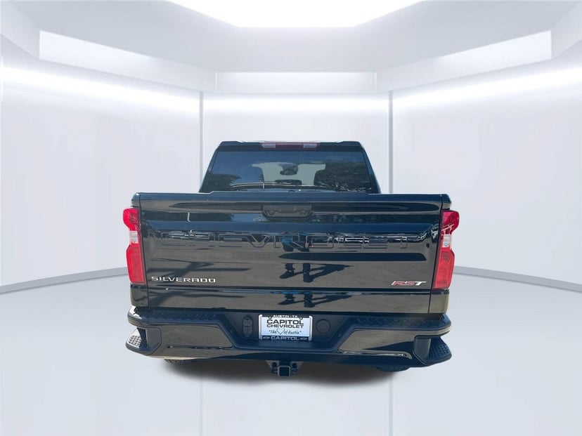 2026 Chevrolet Silverado 1500 - Image 2