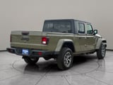 2026 Jeep Gladiator - Preview 5
