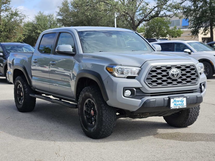 2020 Toyota Tacoma - Image 3
