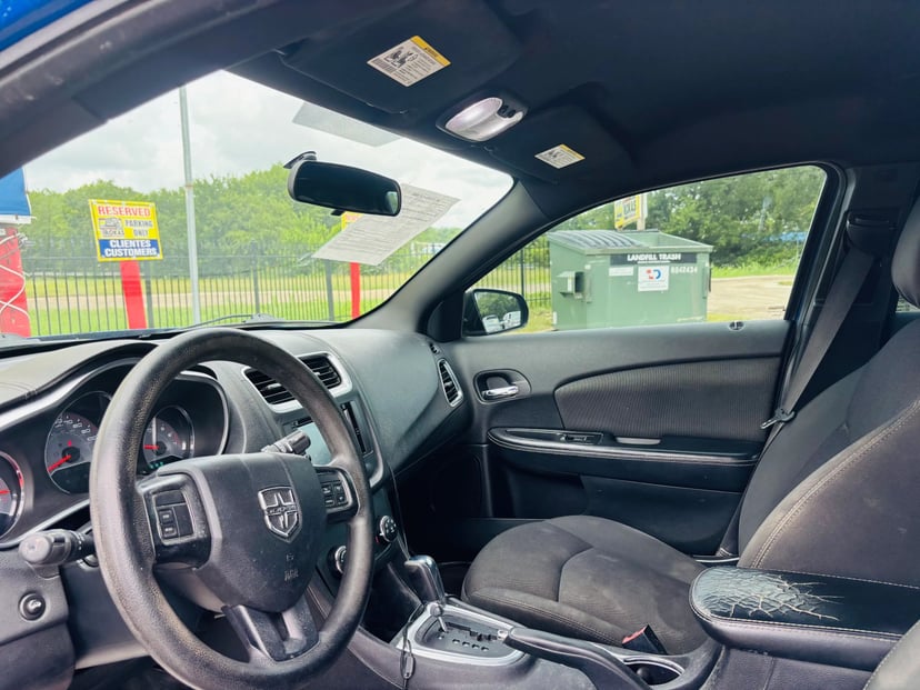 2012 Dodge Avenger - Image 3