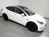 2020 Tesla Model Y - Preview 12