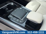 2021 Mercedes-Benz GLA-Class - Preview 16