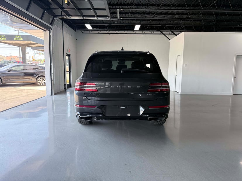 2024 Genesis GV80 - Image 3