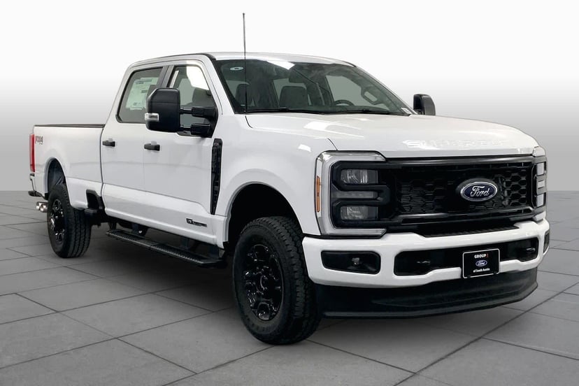 2026 Ford F-350 - Image 2