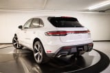 2026 Porsche Macan - Preview 3