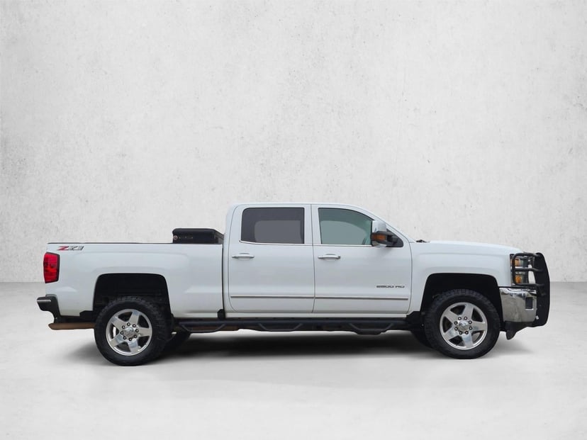 2018 Chevrolet Silverado - Image 2