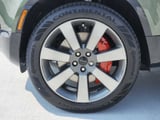 2026 Land Rover Defender - Preview 10