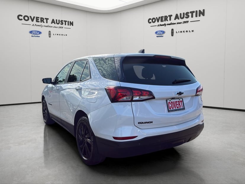 2024 Chevrolet Equinox - Image 3
